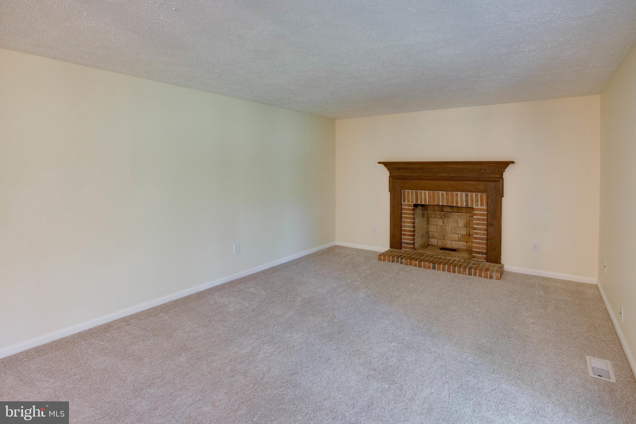 MONTCLAIR - Residential