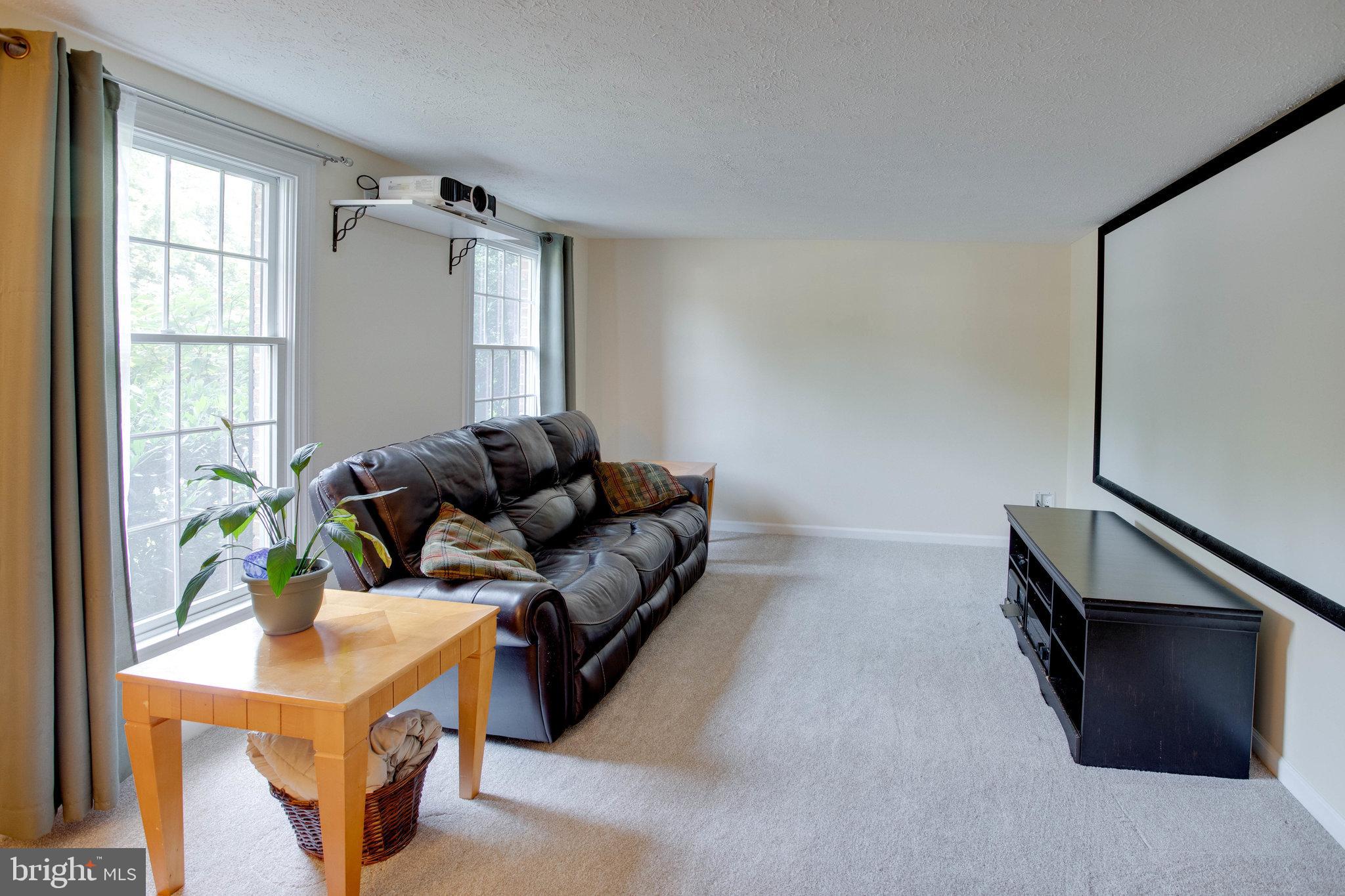 MONTCLAIR - Residential