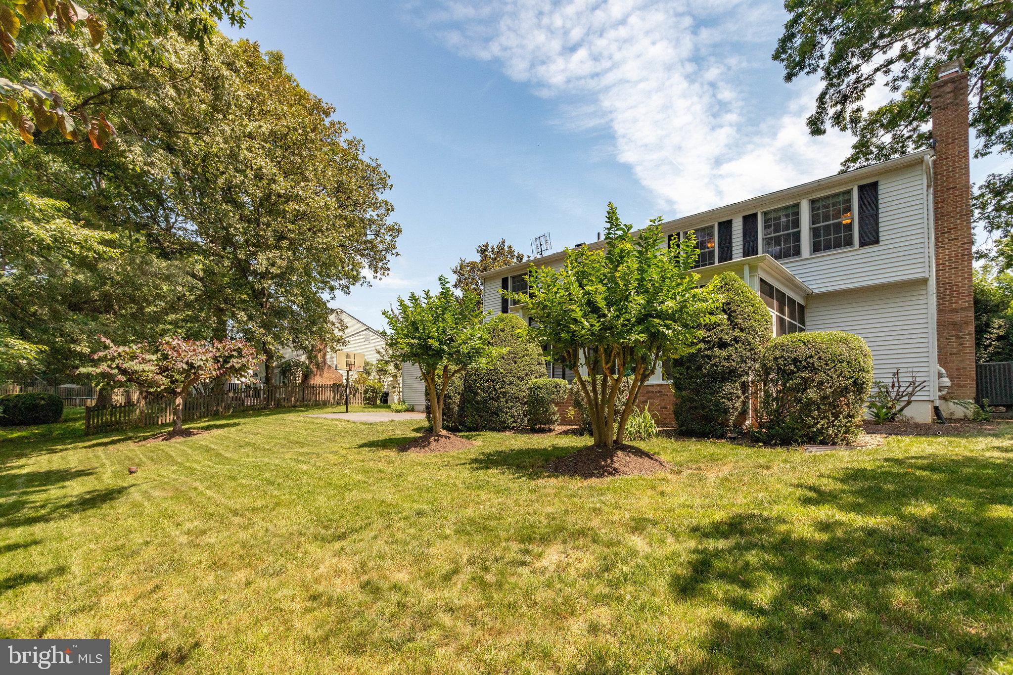 MONTCLAIR - Residential