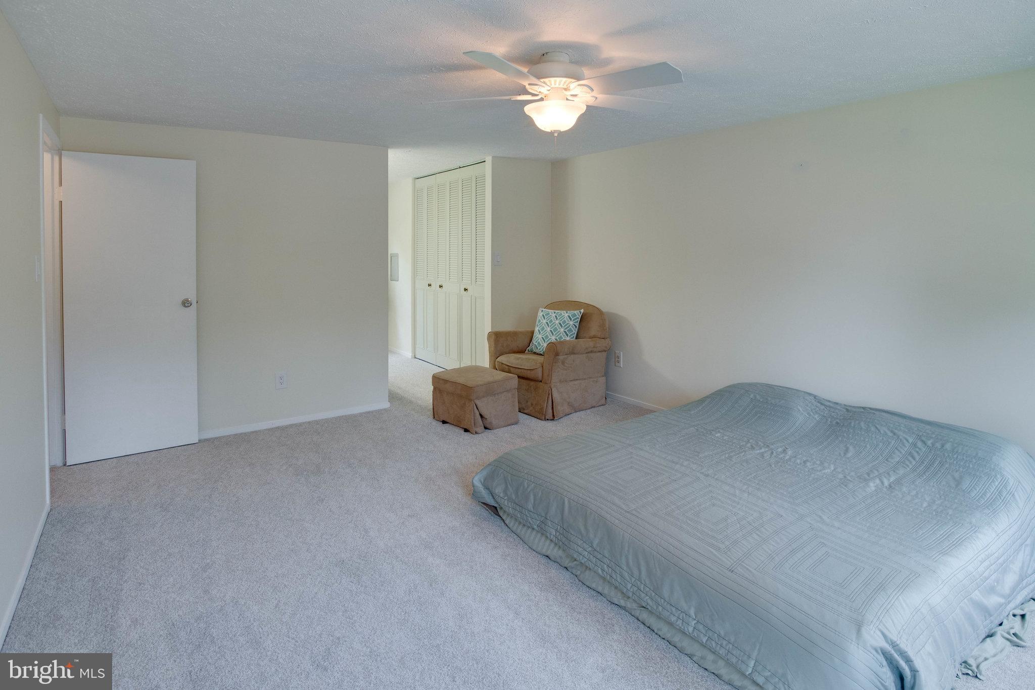 MONTCLAIR - Residential