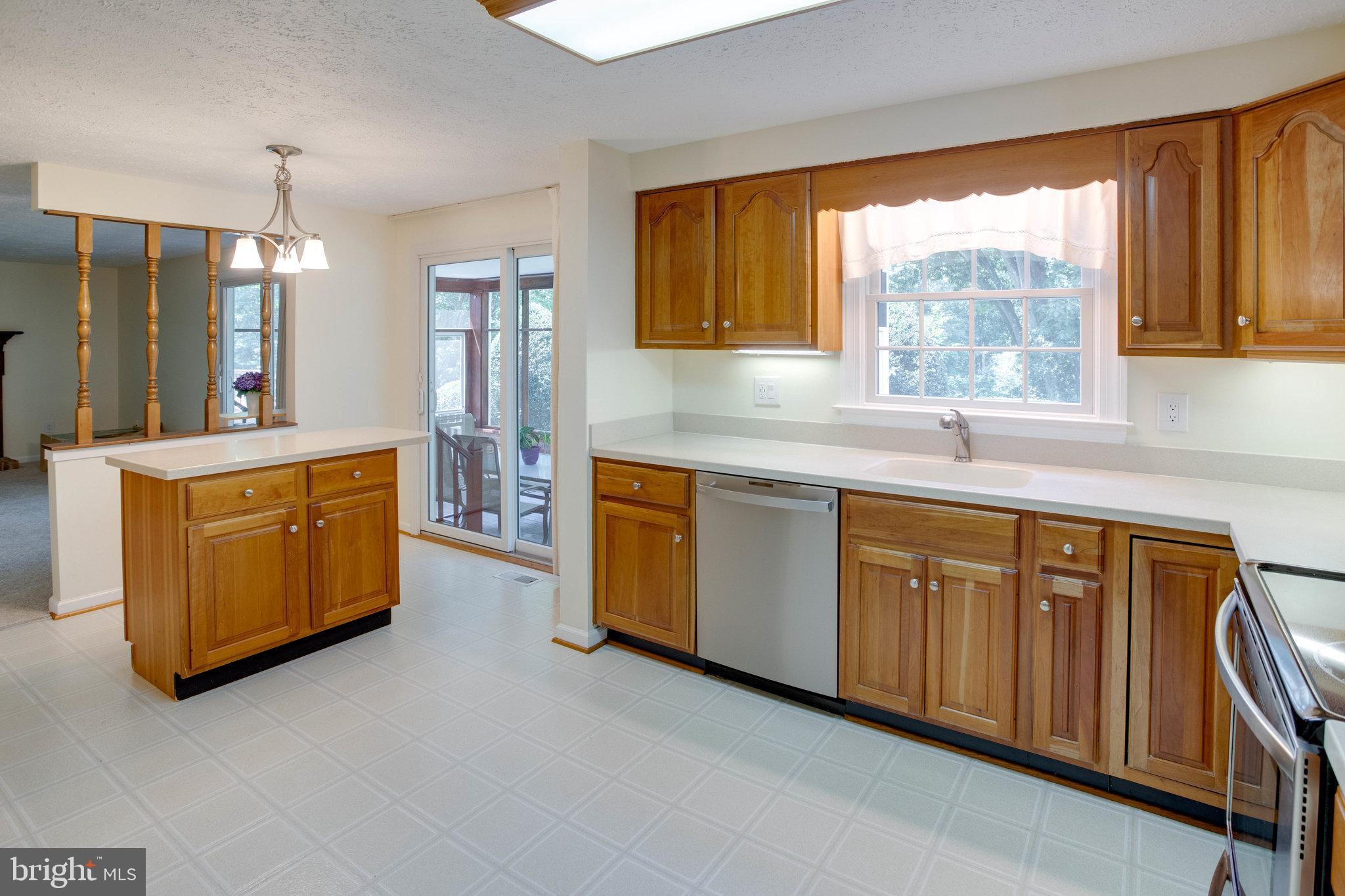 MONTCLAIR - Residential