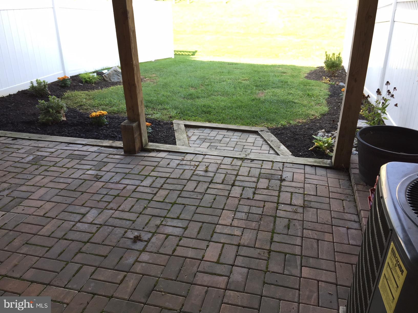 LAKELAND PLACE - Residential