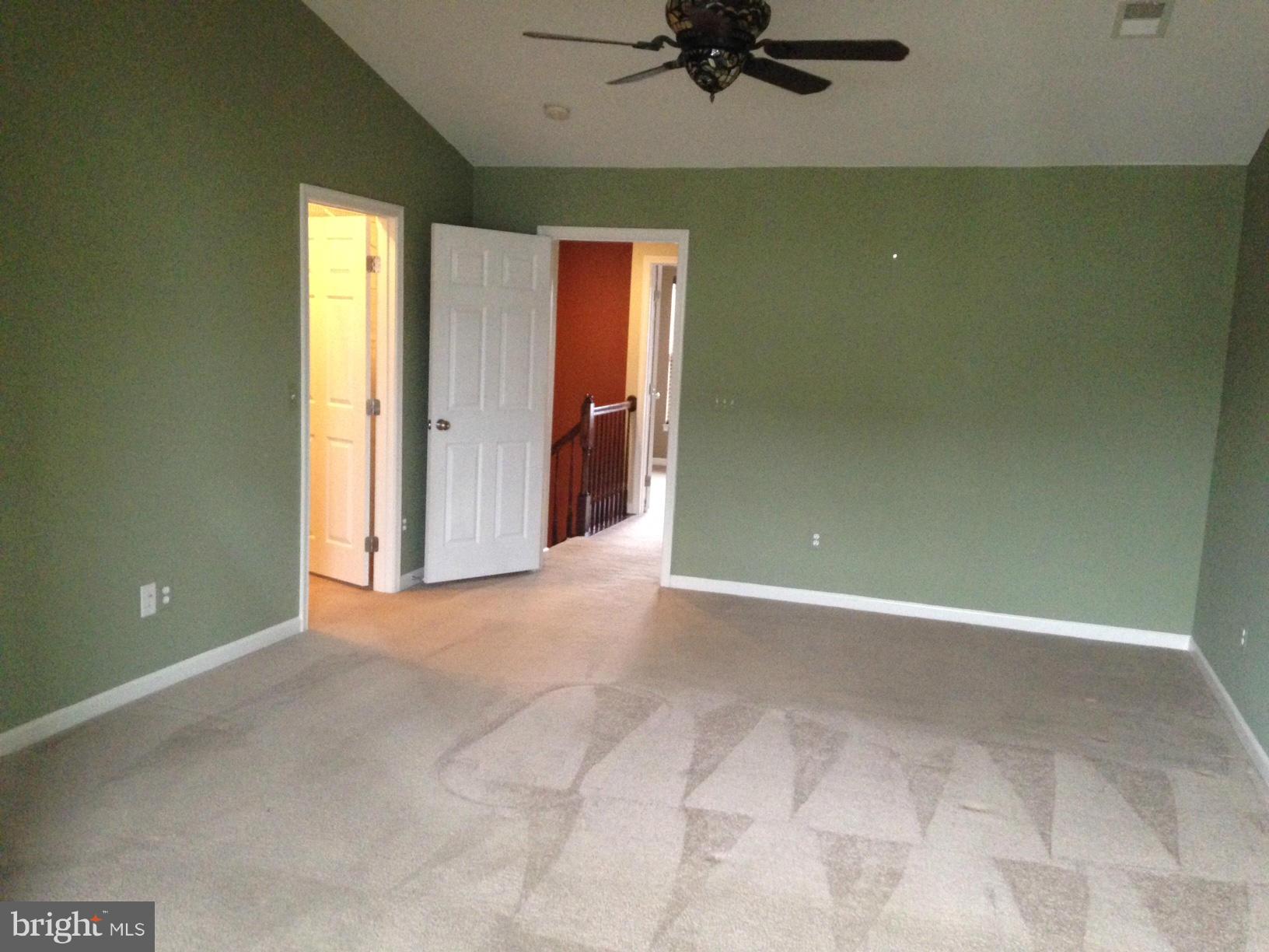 LAKELAND PLACE - Residential