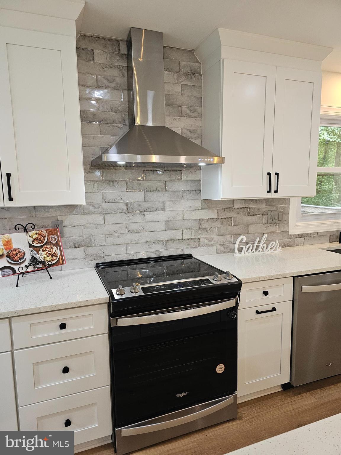 STONEHOUSE WOODED ESTATES - Residential