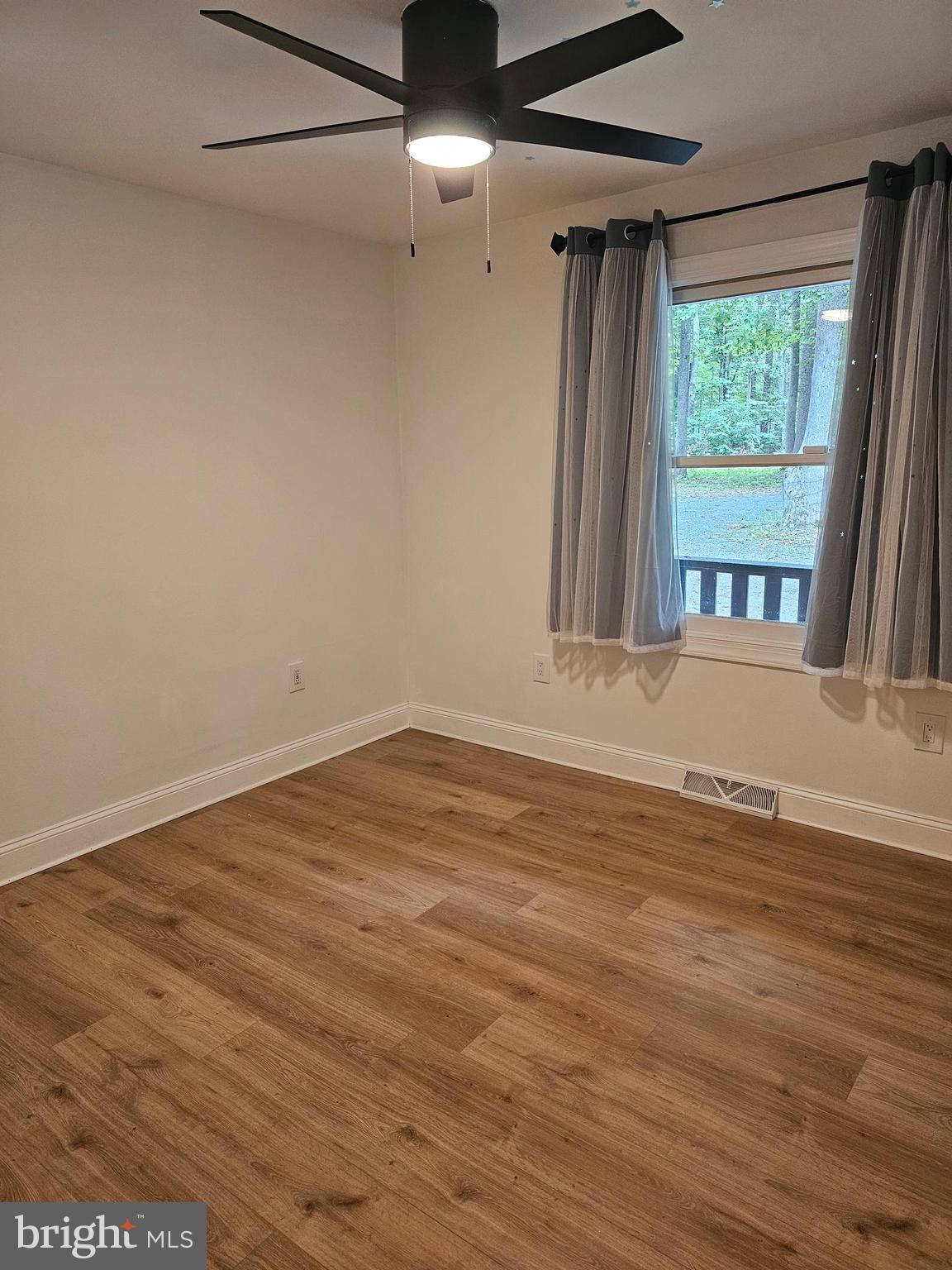 STONEHOUSE WOODED ESTATES - Residential