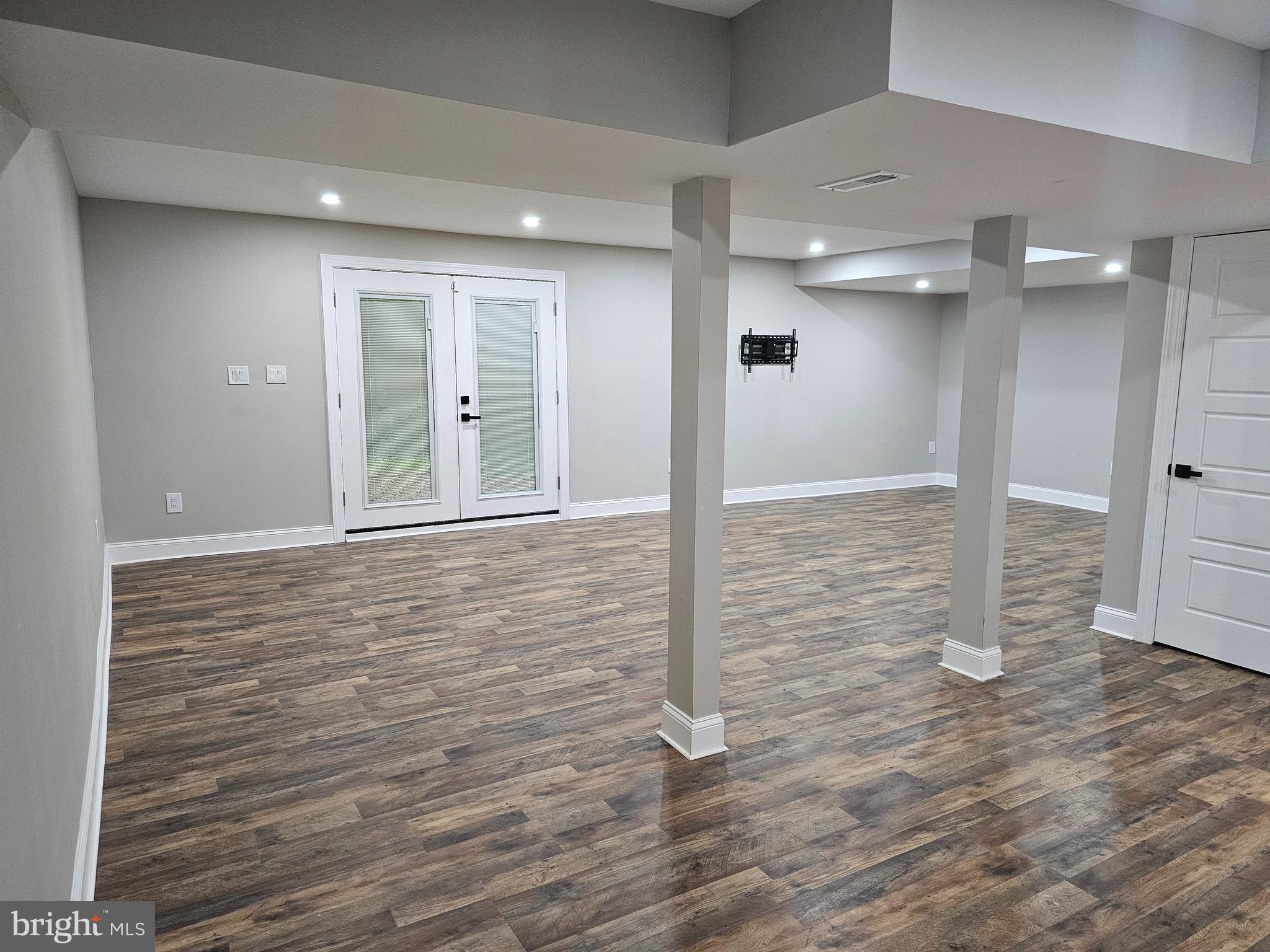 STONEHOUSE WOODED ESTATES - Residential