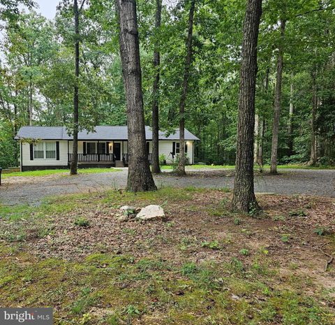 Property photo of 133 Meadows Road, Fredericksburg, VA 22406