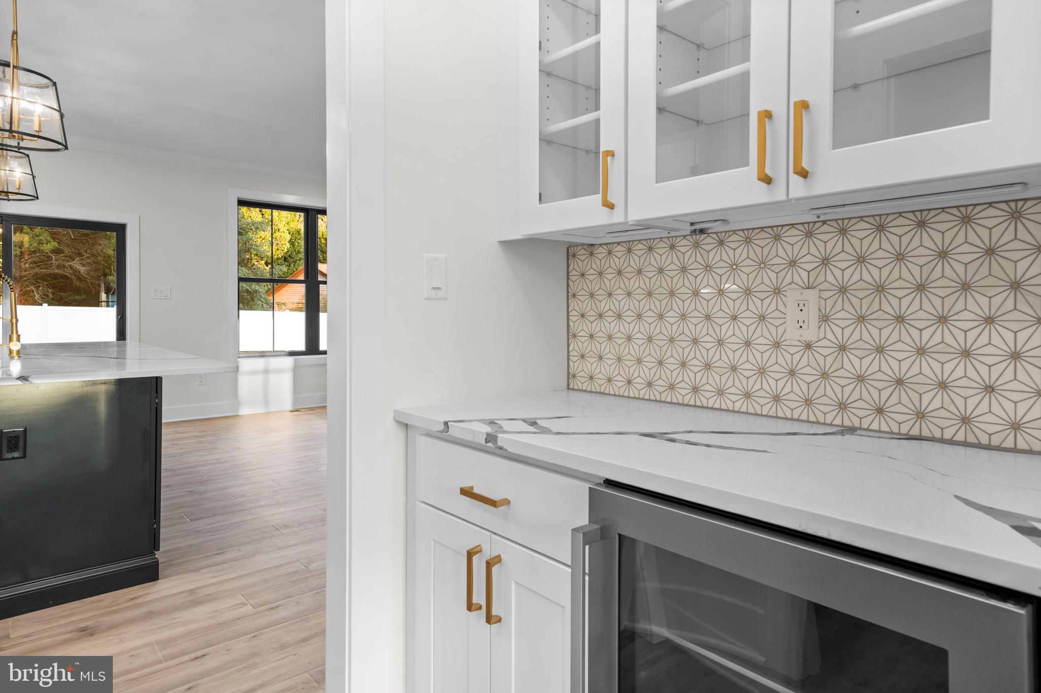 CLIFFTON ON THE POTOMAC - Residential