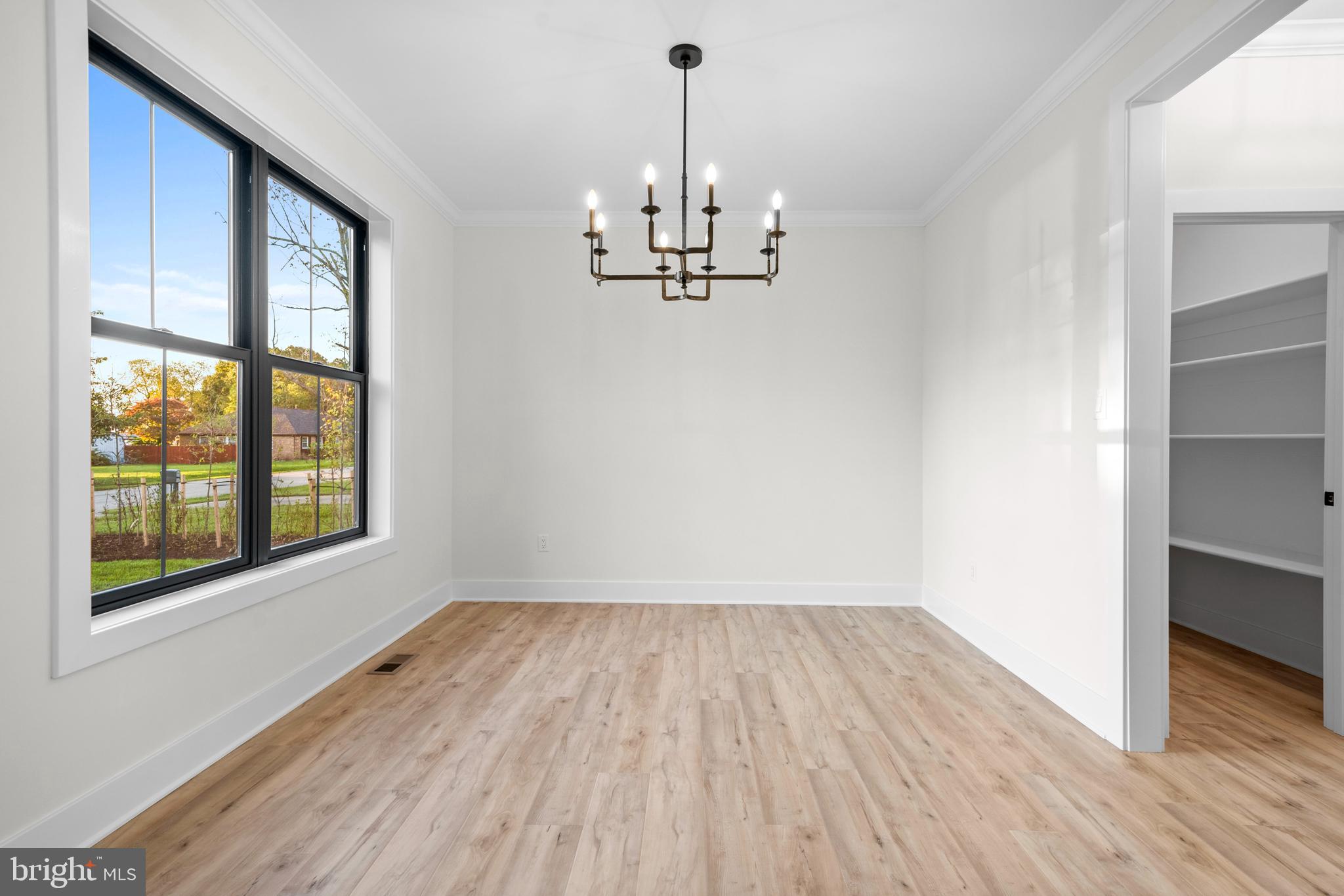 CLIFFTON ON THE POTOMAC - Residential