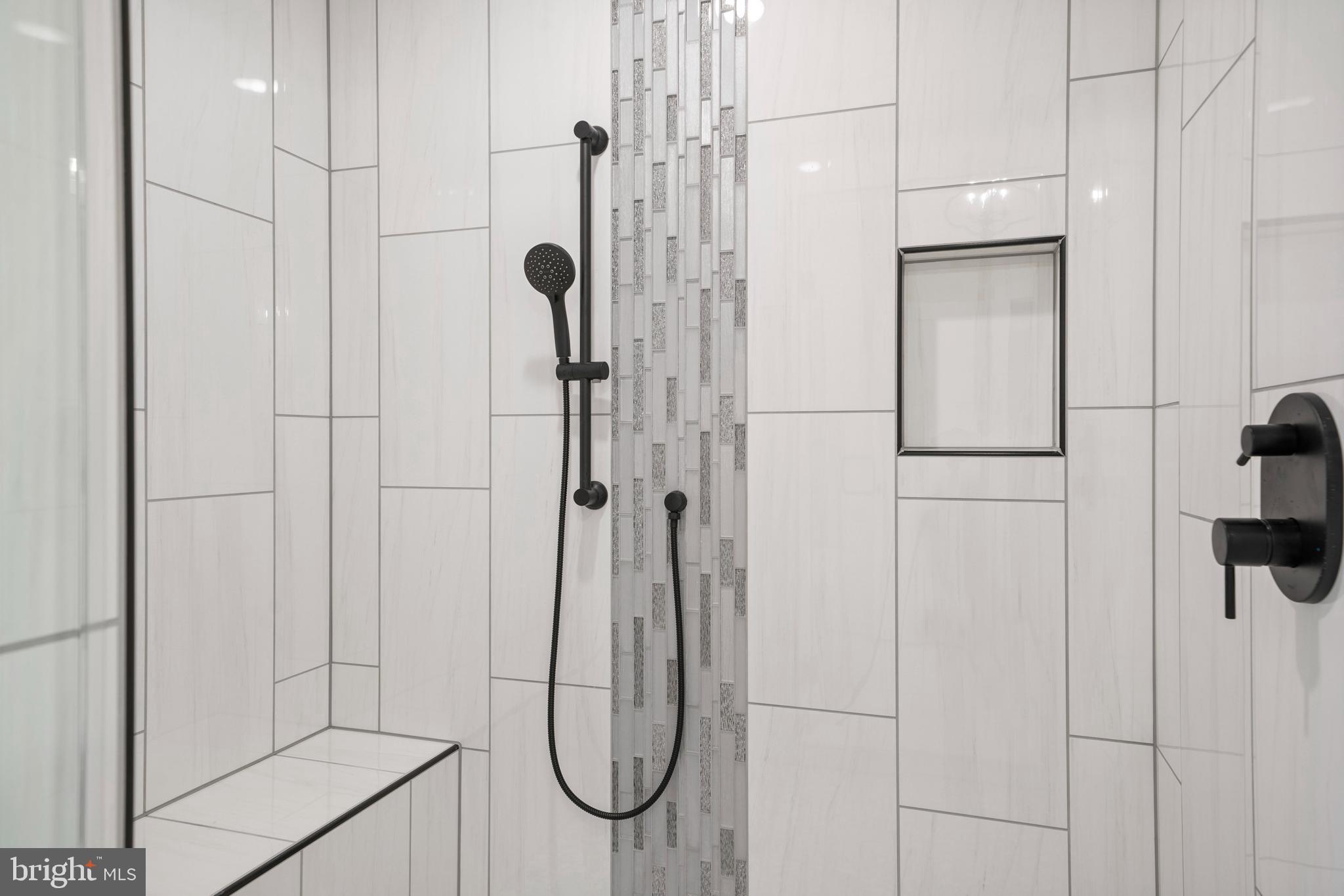 CLIFFTON ON THE POTOMAC - Residential