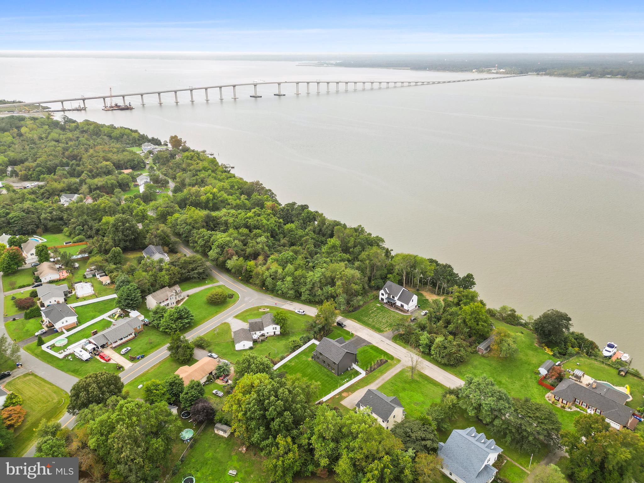 CLIFFTON ON THE POTOMAC - Residential