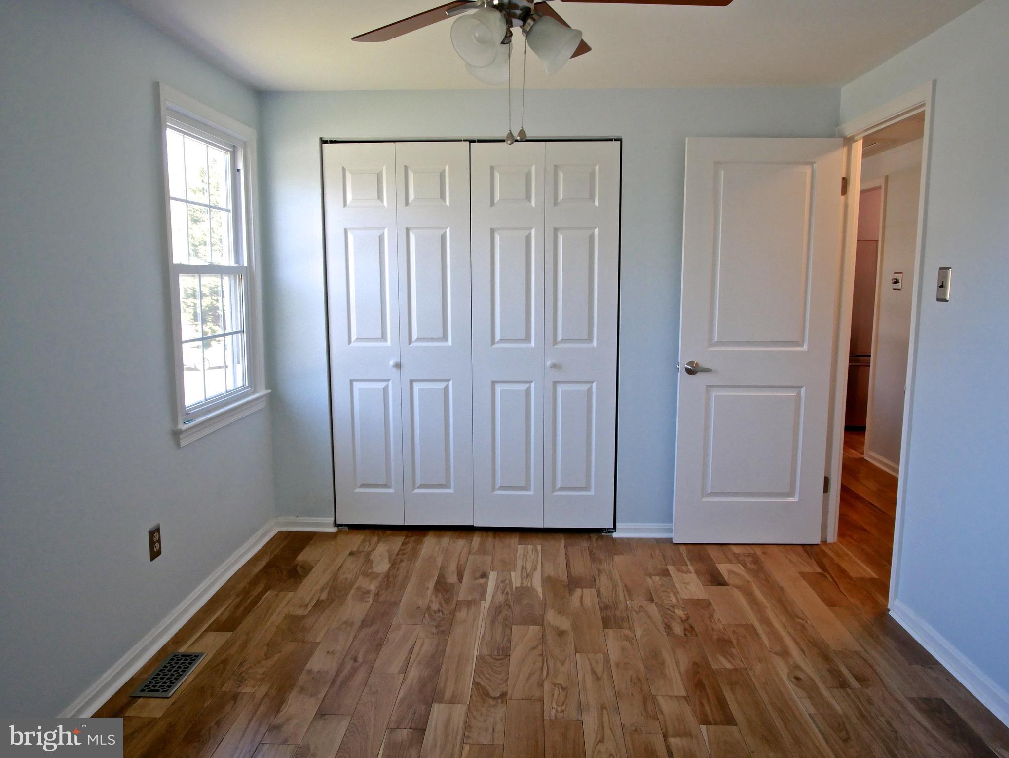 FOX MILL ESTATES - Residential Lease