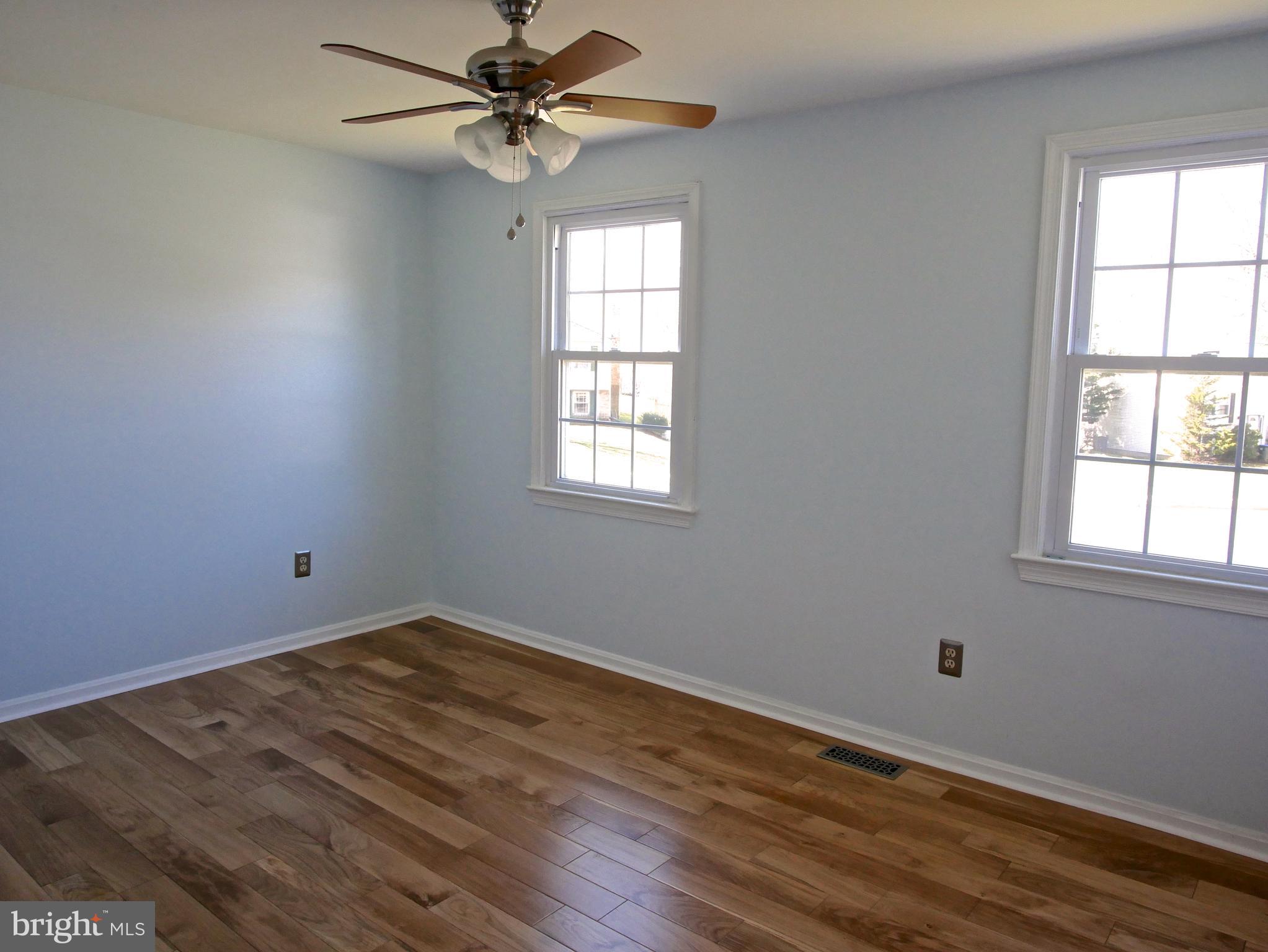 FOX MILL ESTATES - Residential Lease