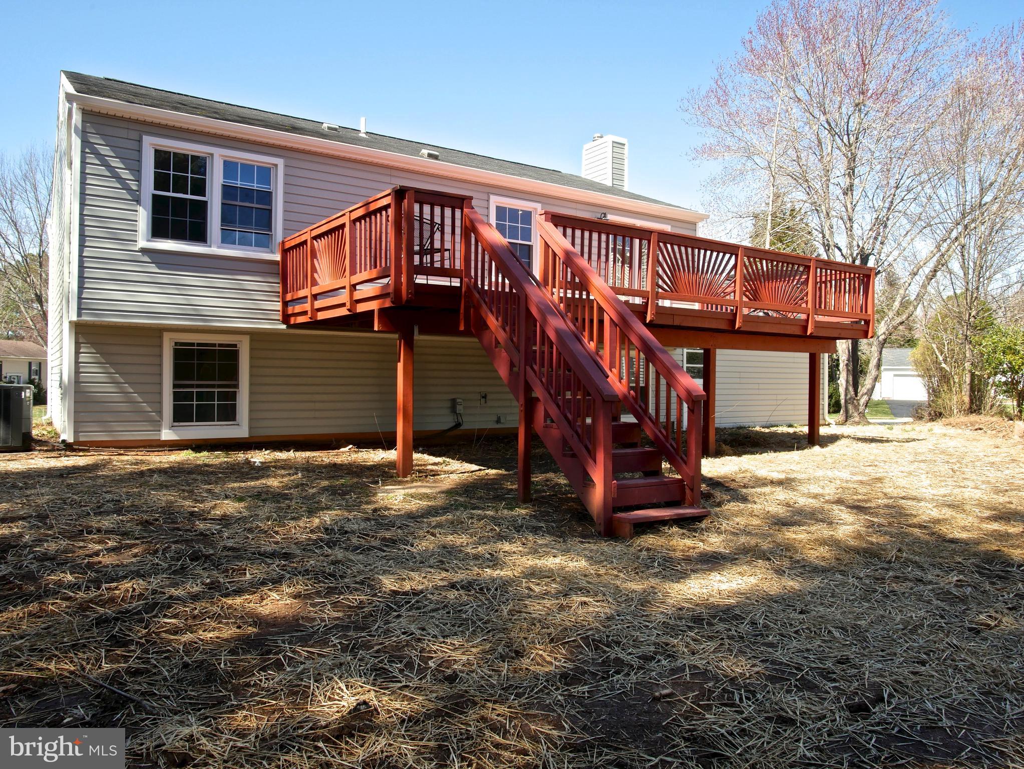 FOX MILL ESTATES - Residential Lease