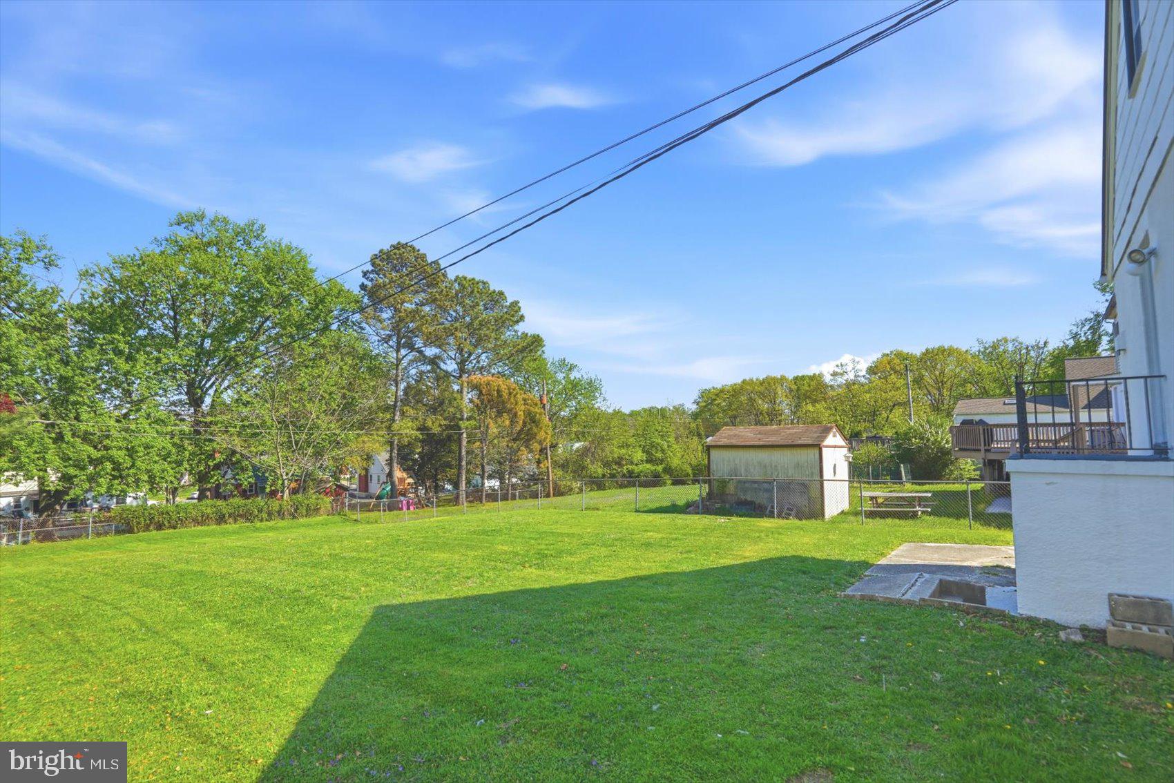 PERRY HALL - Residential