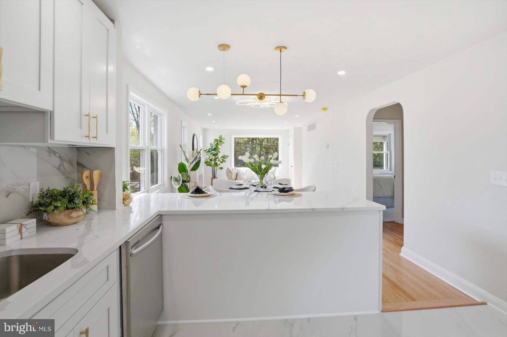 PERRY HALL - Residential