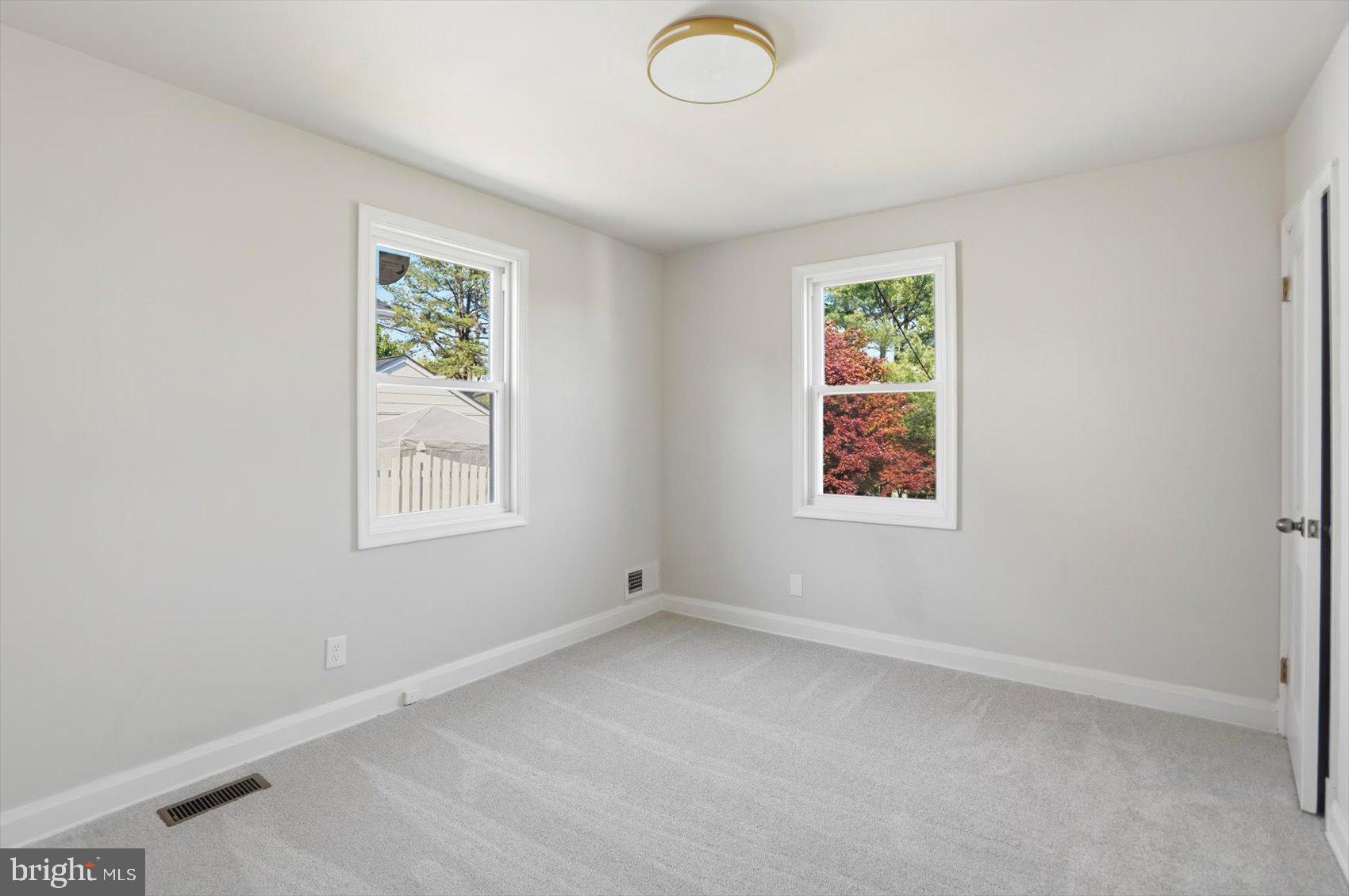 PERRY HALL - Residential