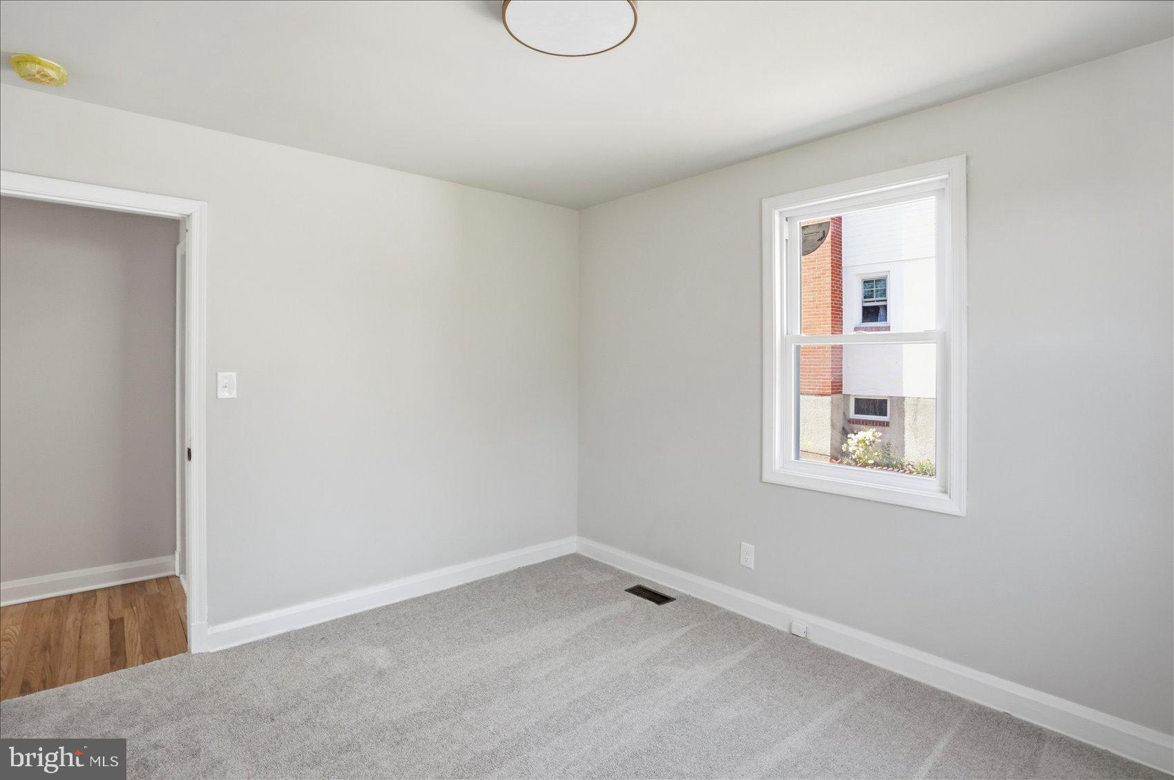 PERRY HALL - Residential