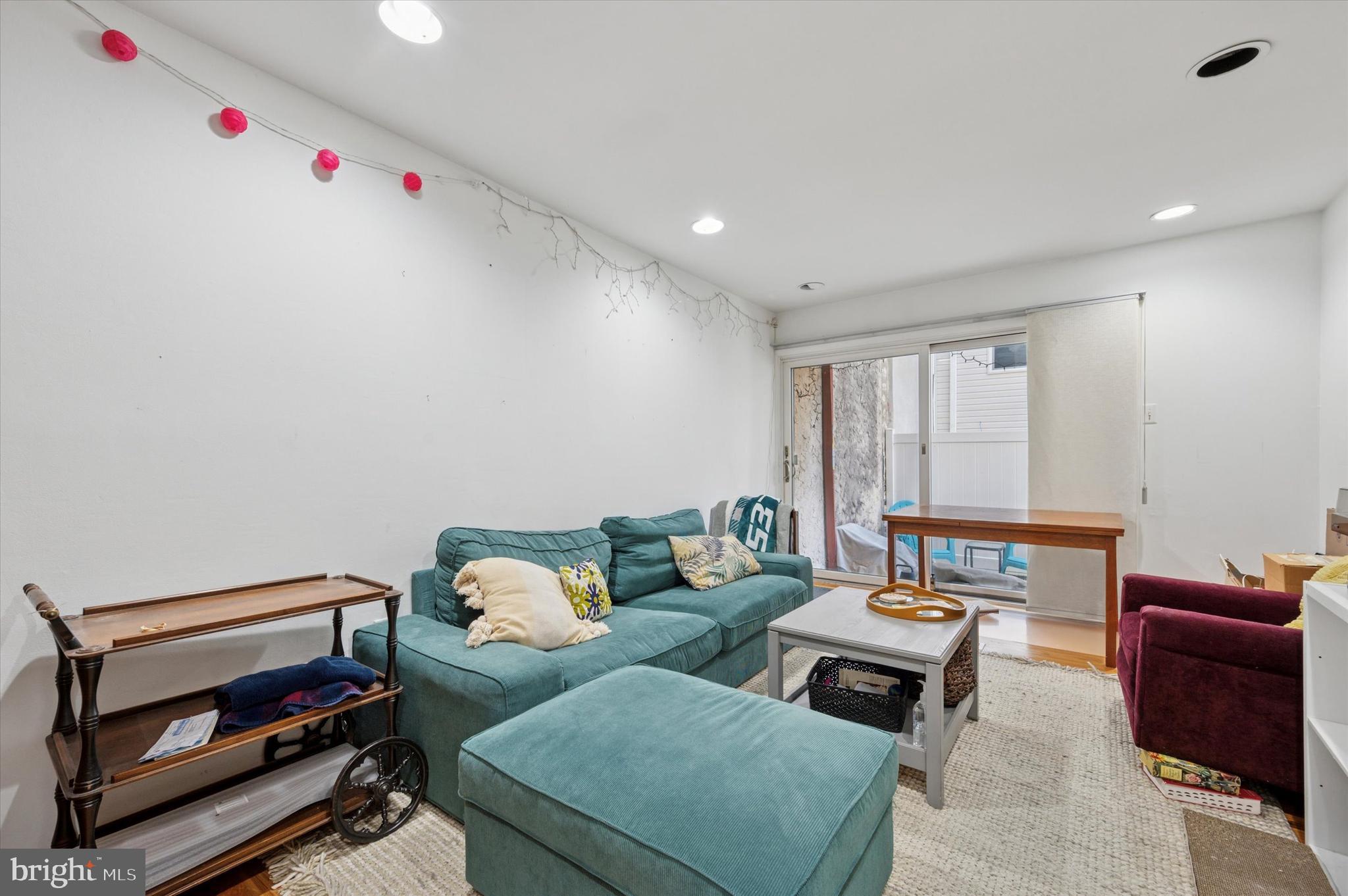 BELLA VISTA - Residential Lease