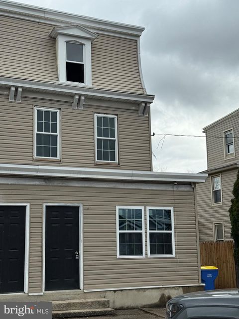 Photo of 225 Market Street, NEW CUMBERLAND, PA 17070 (MLS # PACB2052298)