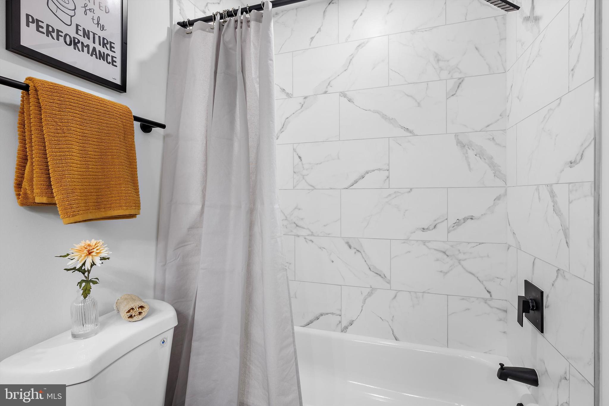 BALTIMORE HIGHLANDS - Residential