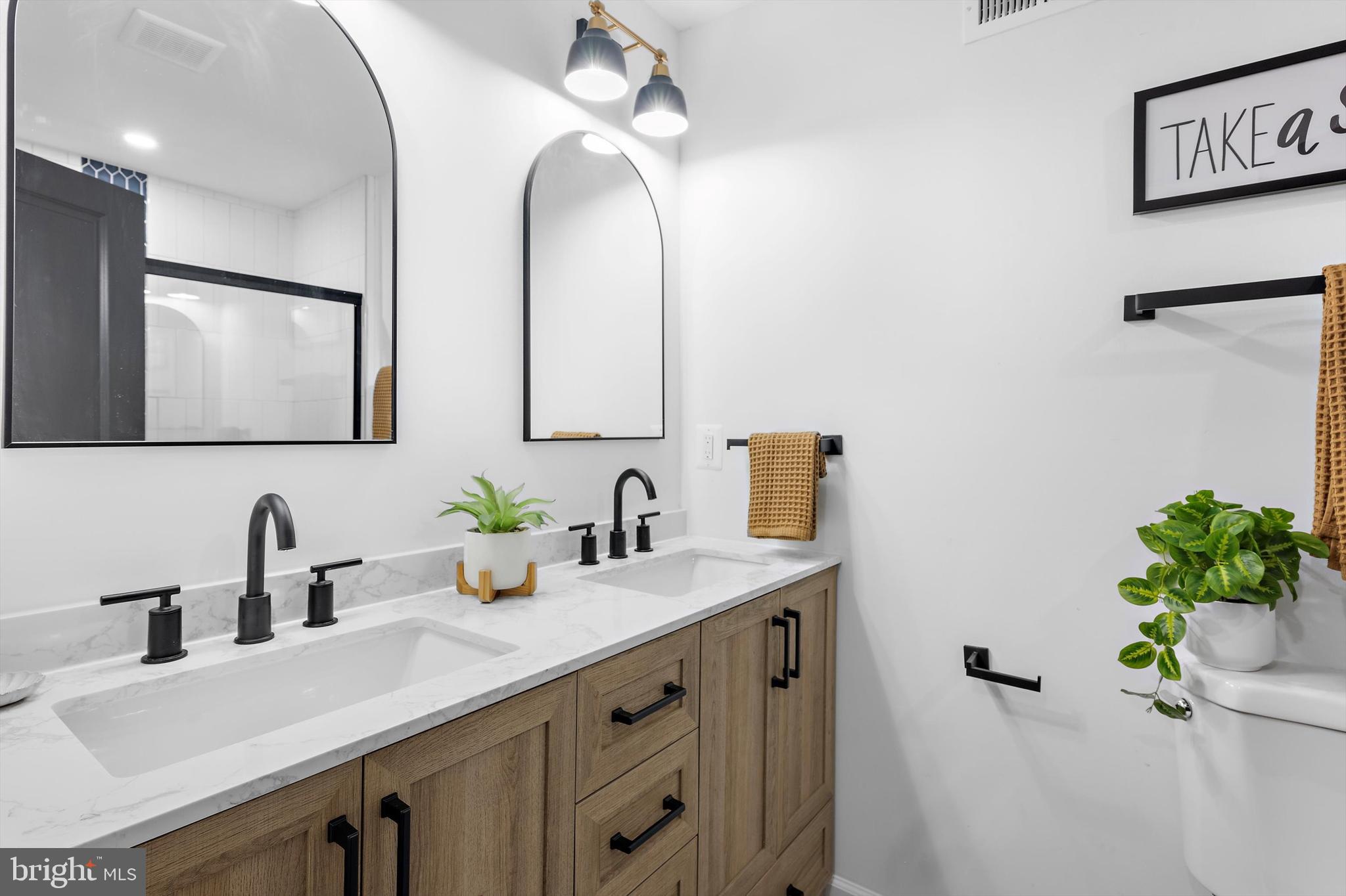 BALTIMORE HIGHLANDS - Residential