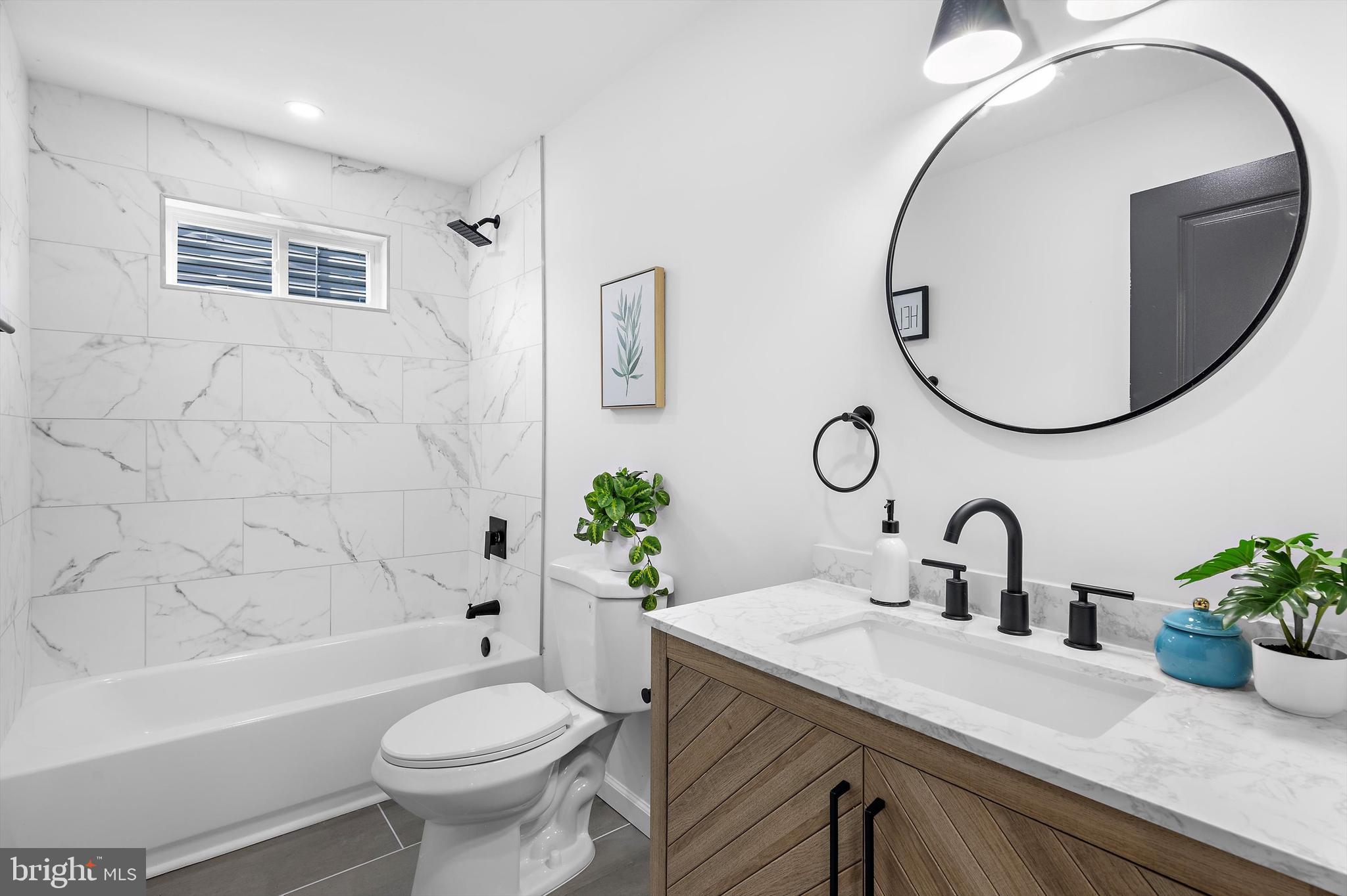 BALTIMORE HIGHLANDS - Residential