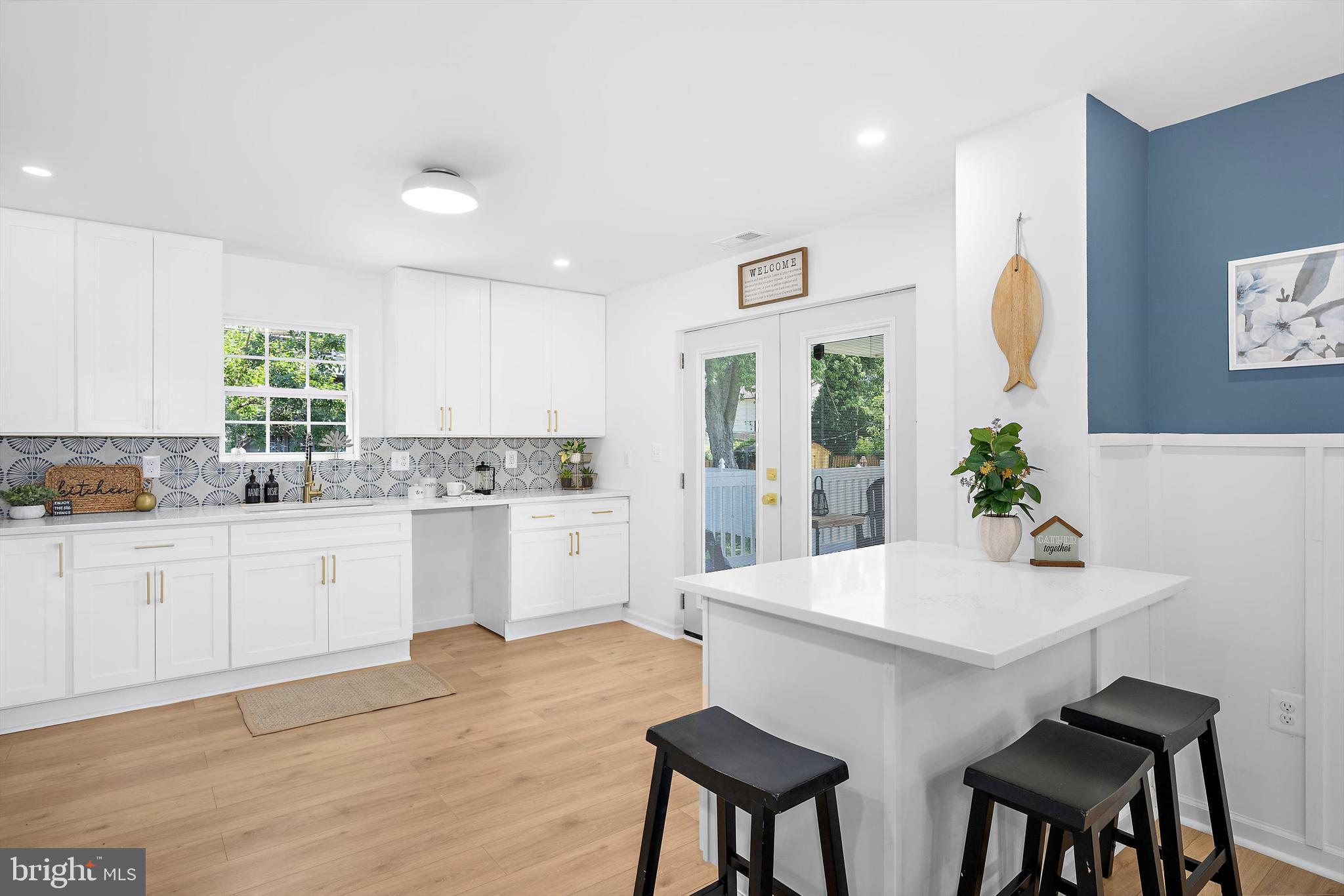 BALTIMORE HIGHLANDS - Residential