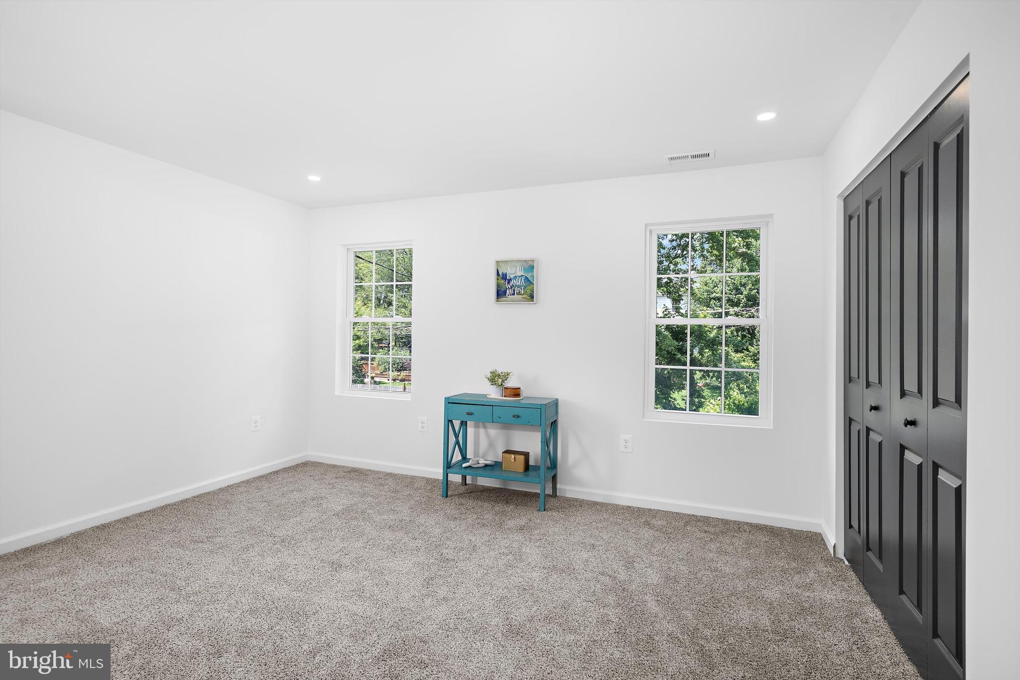 BALTIMORE HIGHLANDS - Residential