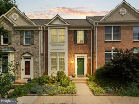 11762 VALLEY RIDGE CIRCLE FAIRFAX VA 22033