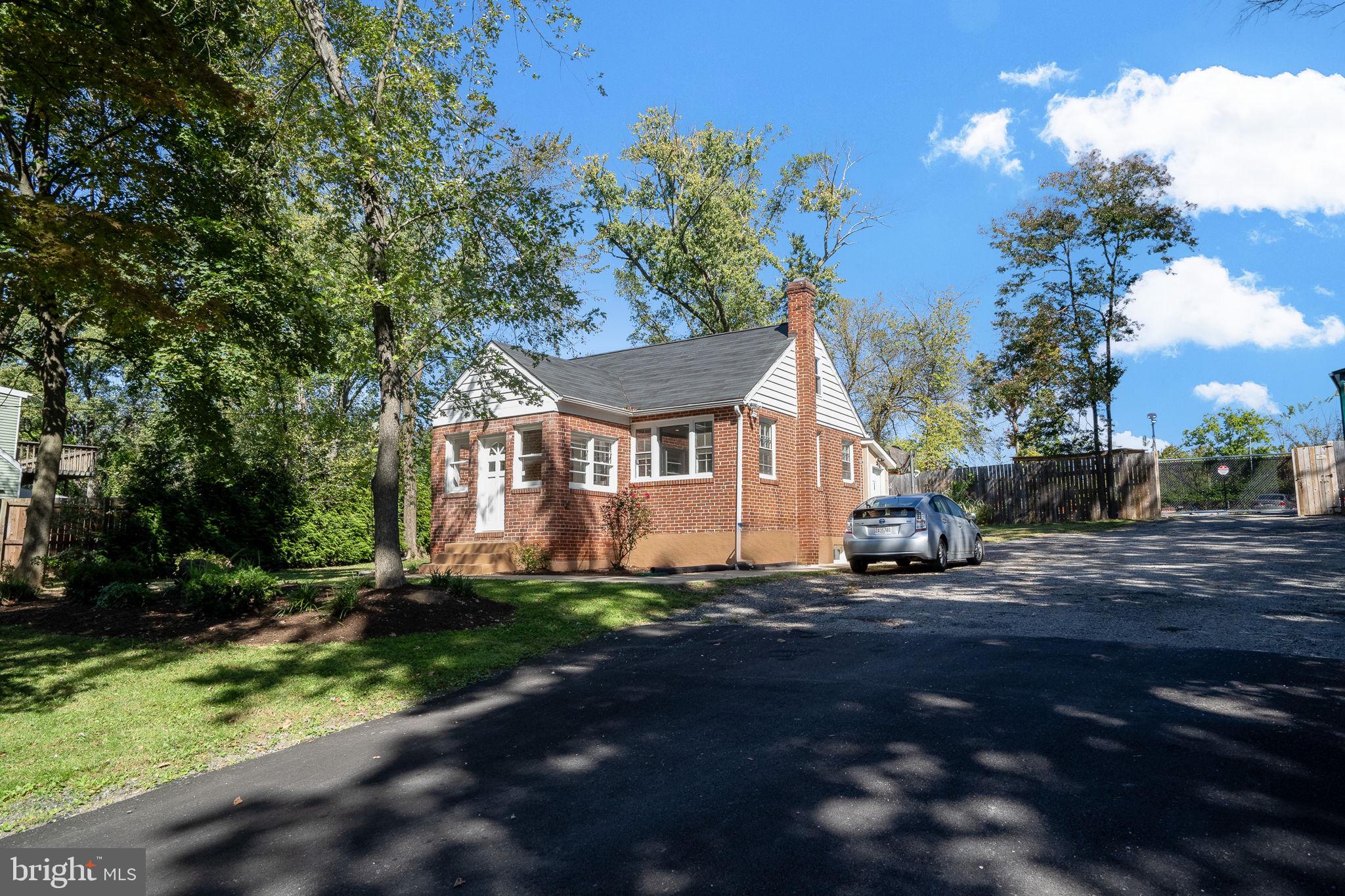 CHAMPION FOREST - Residential