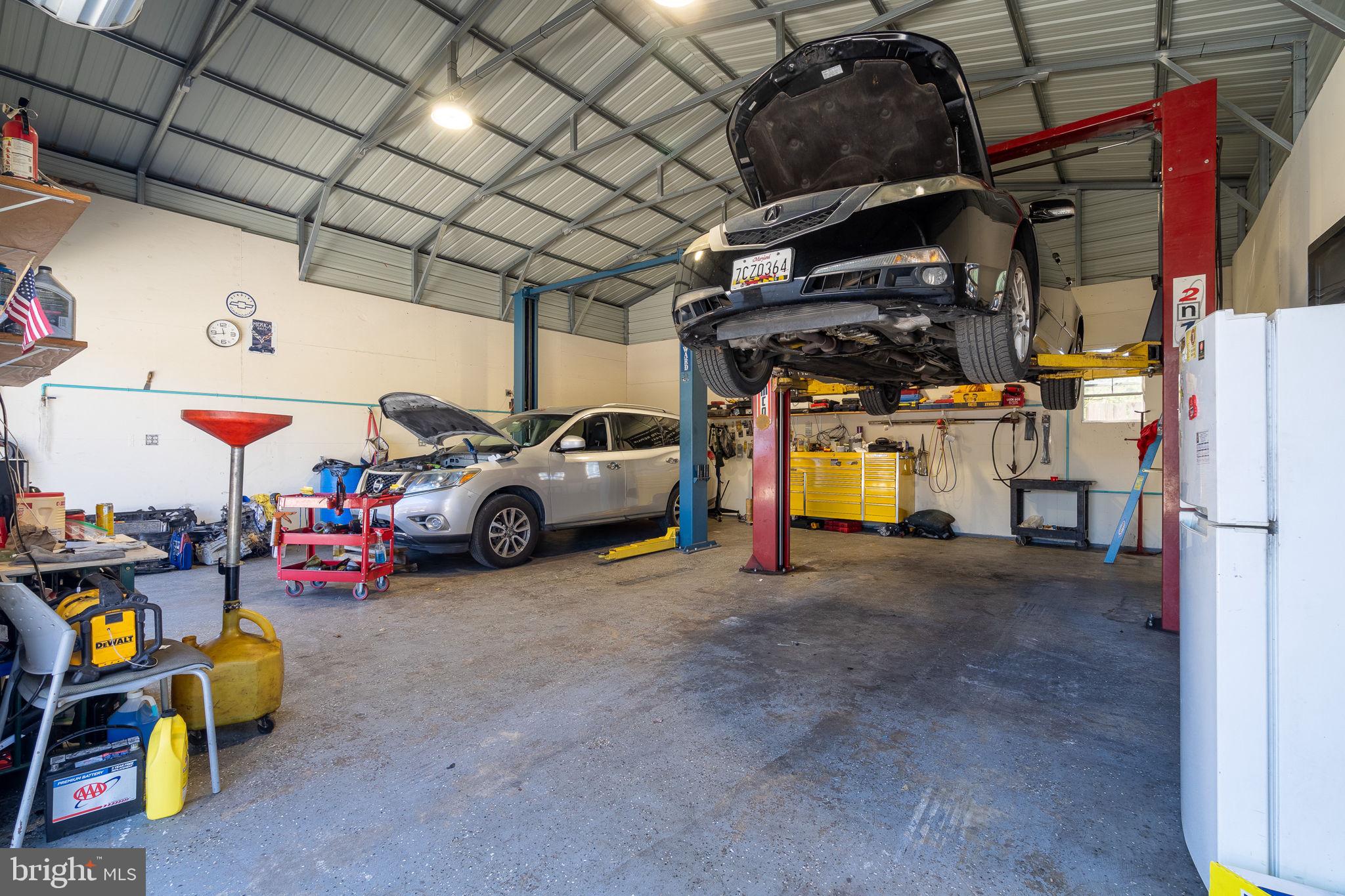 CHAMPION FOREST - Residential