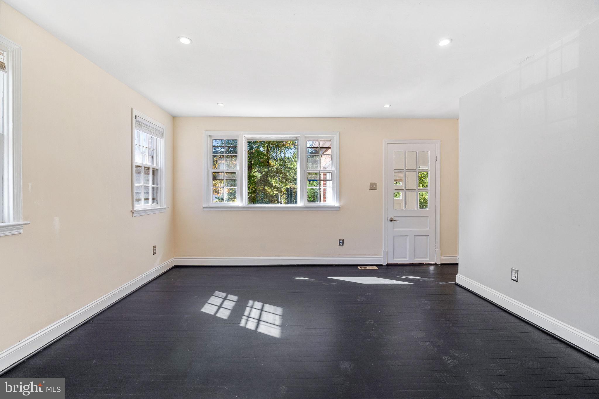 CHAMPION FOREST - Residential