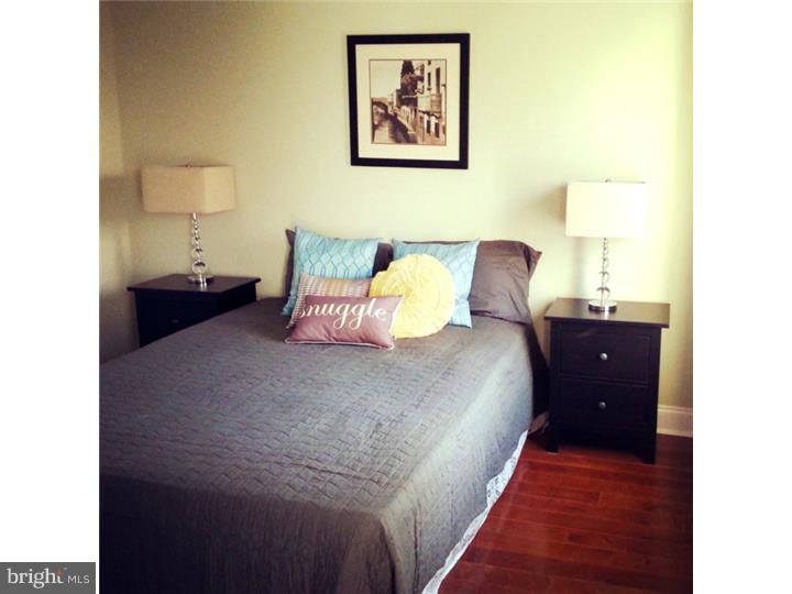 POINT BREEZE - Residential