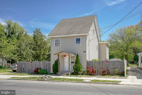 Homes For Sale - 521 N 3rd Street<br/> MILLVILLE, NJ 08332