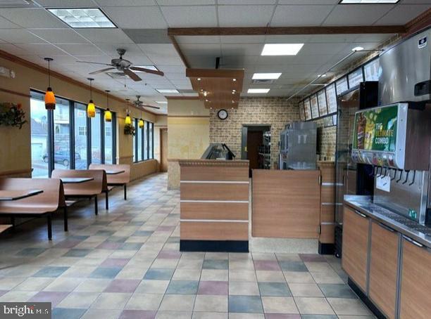 322 HONEYSUCKLE DRIVE