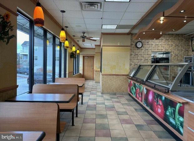 322 HONEYSUCKLE DRIVE