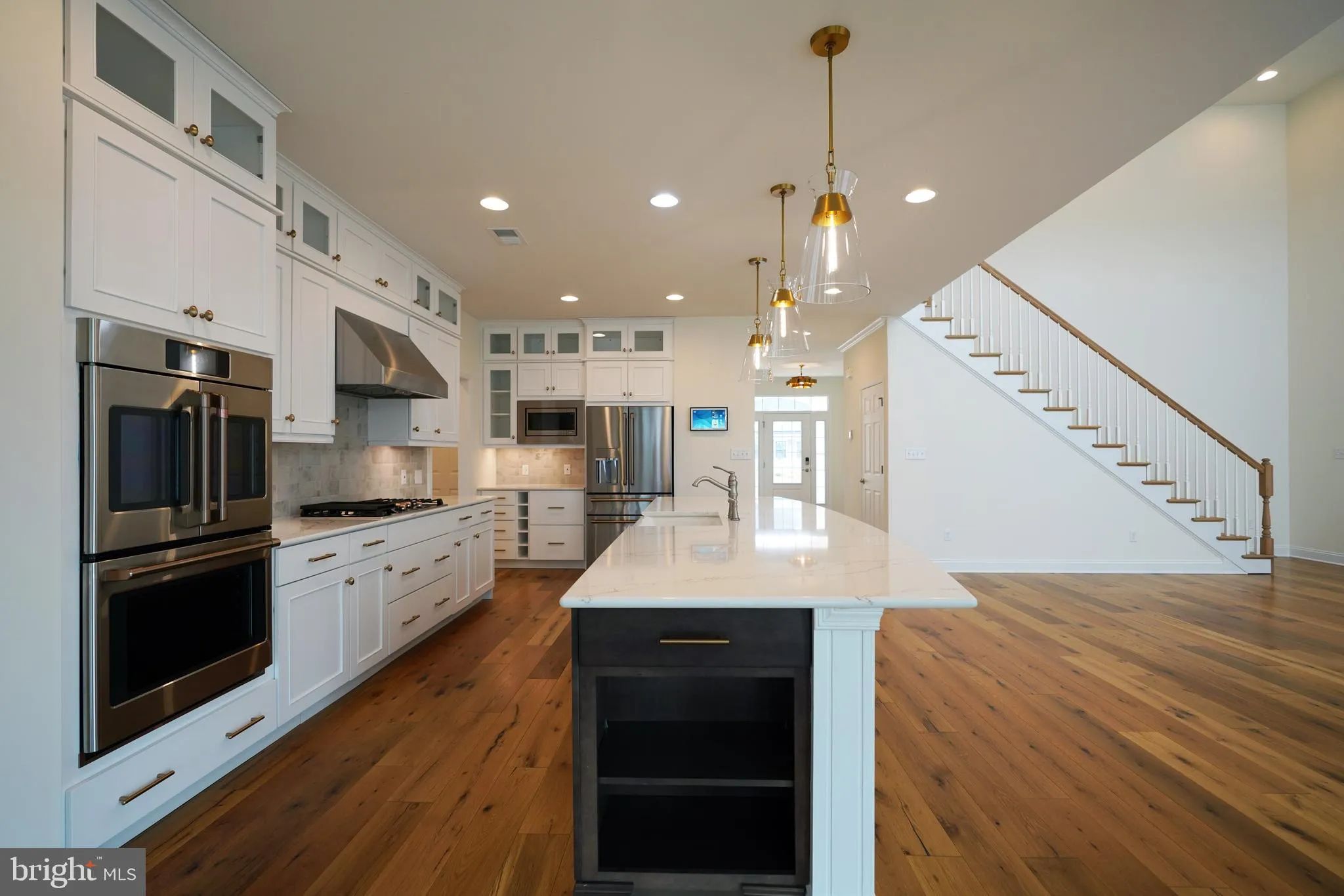 Lewes, Delaware 19958, United States, 5 Bedrooms Bedrooms, ,4 BathroomsBathrooms,Residential,Contingent,807