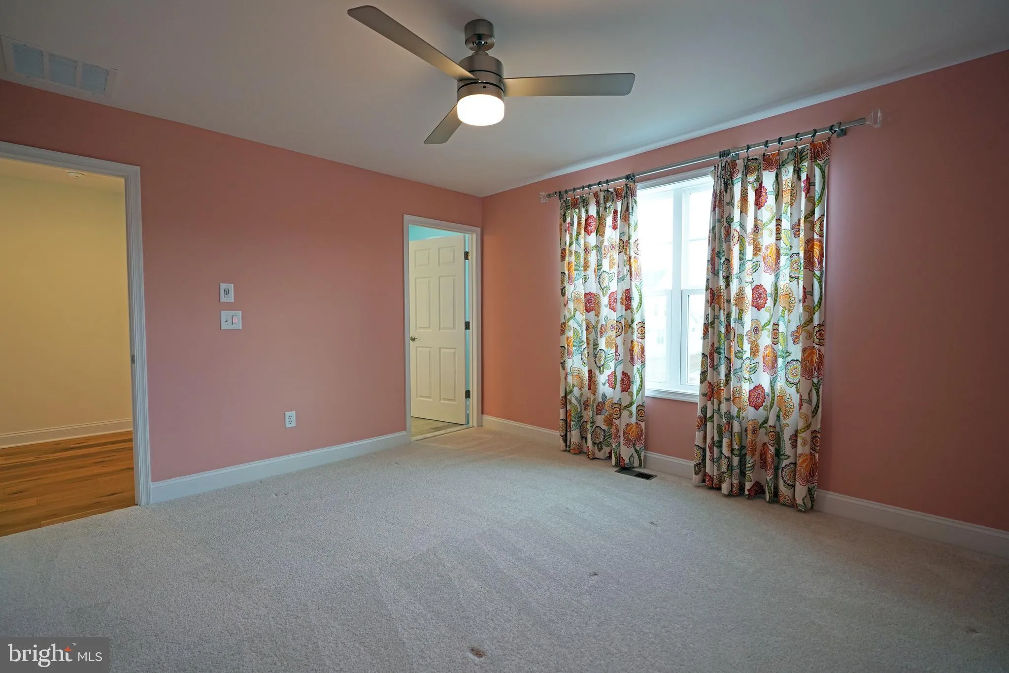 Lewes, Delaware 19958, United States, 5 Bedrooms Bedrooms, ,4 BathroomsBathrooms,Residential,Contingent,807