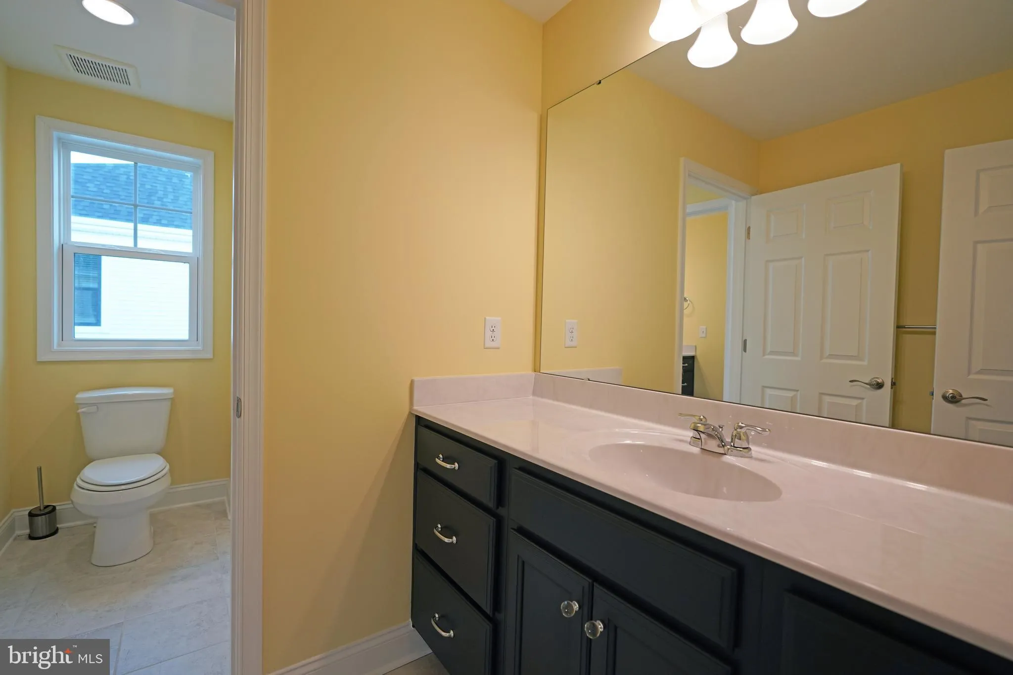 Lewes, Delaware 19958, United States, 5 Bedrooms Bedrooms, ,4 BathroomsBathrooms,Residential,Contingent,807