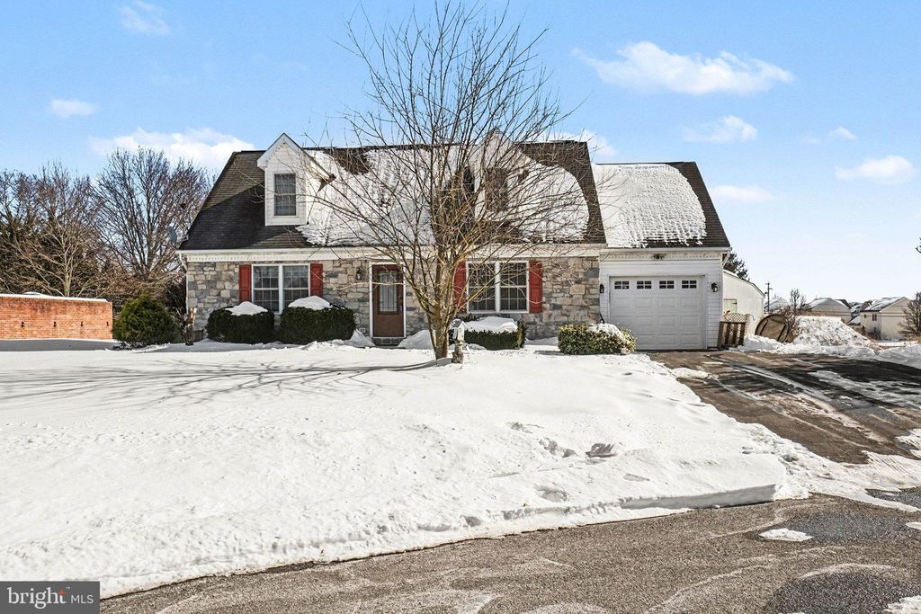 Photo of 1350 Juniper Street, LEBANON, PA 17042 (MLS # PALN2024592)