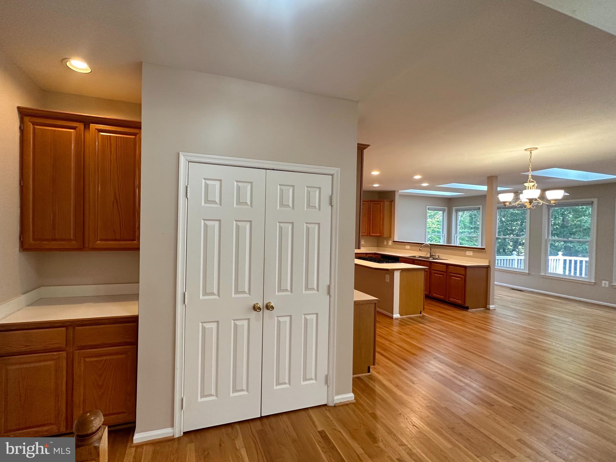 POTOMAC HUNT - Residential Lease