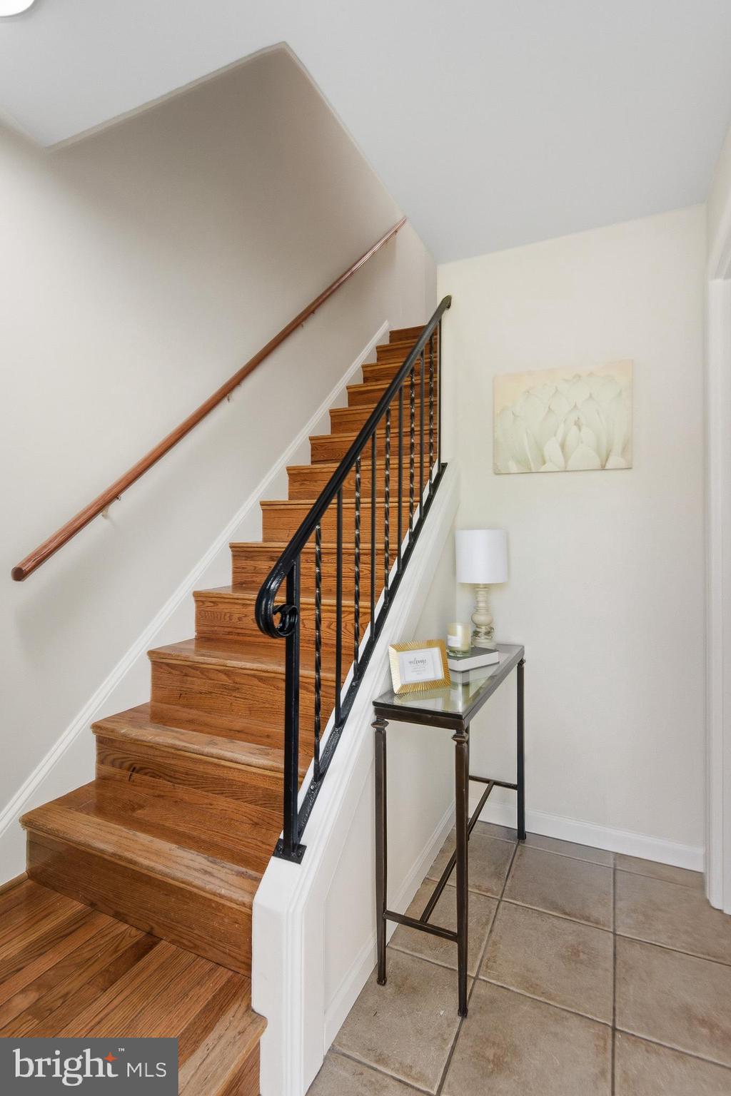 LONDON TOWNE - Residential