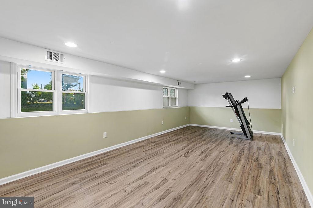 SUNNYFIELD - Residential