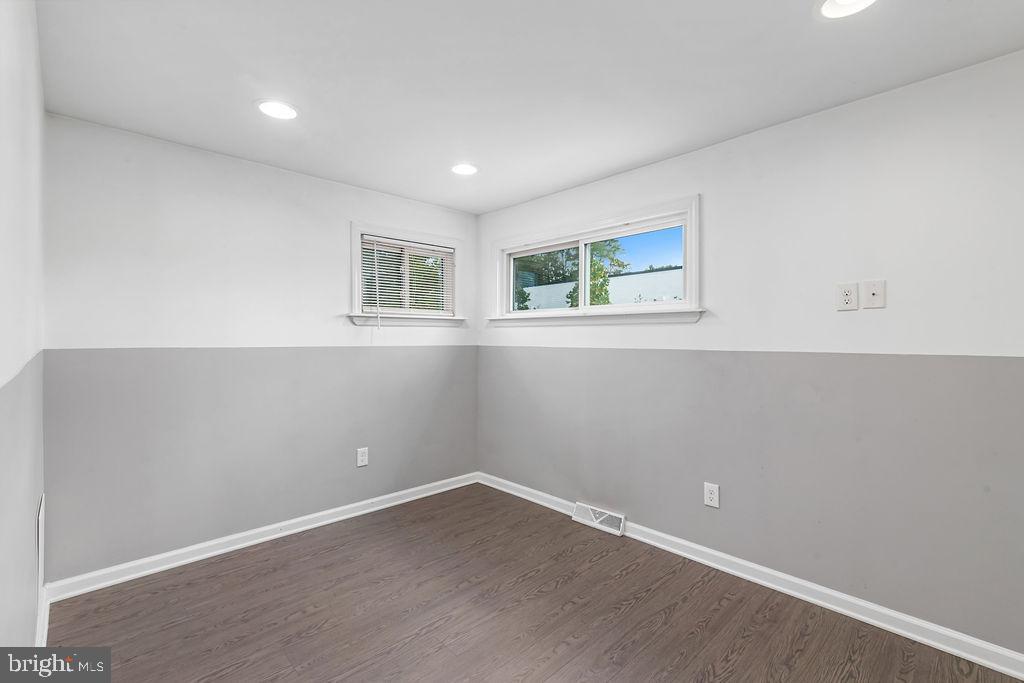 SUNNYFIELD - Residential