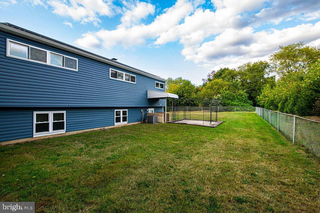 SUNNYFIELD - Residential