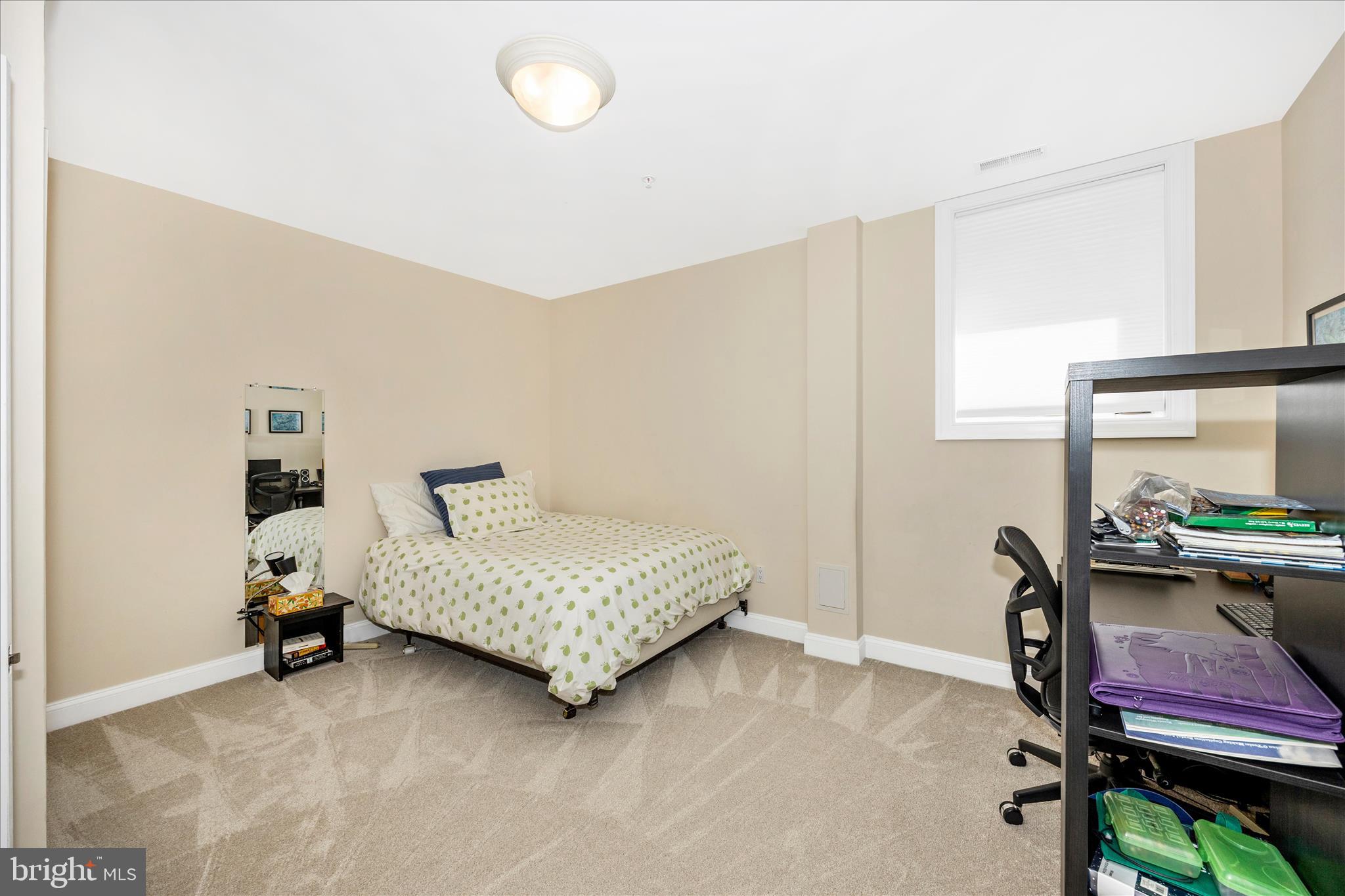 KENSINGTON ESTATES - Residential