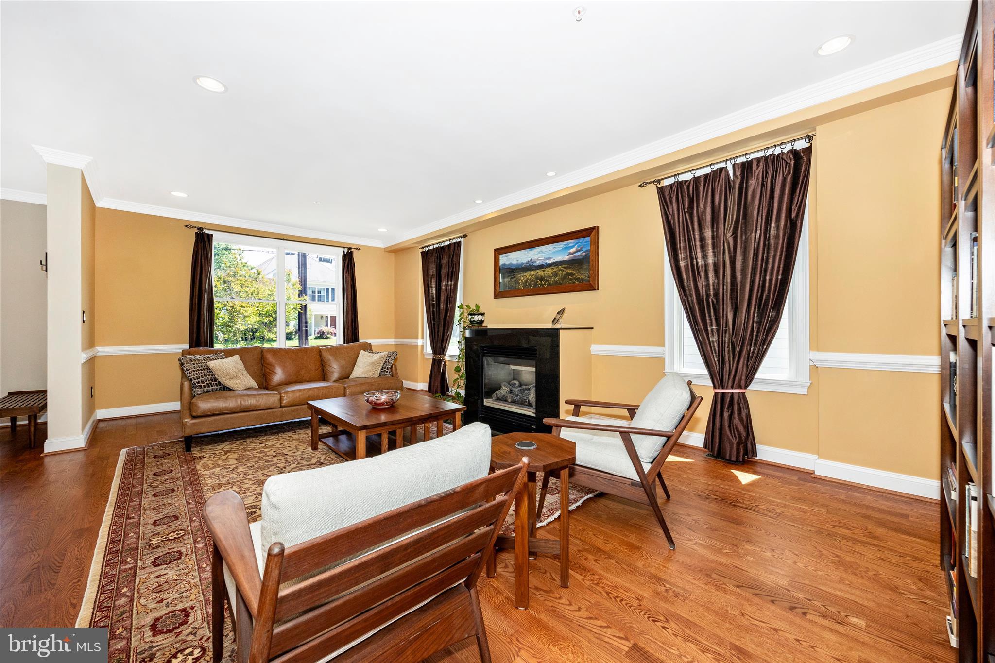 KENSINGTON ESTATES - Residential