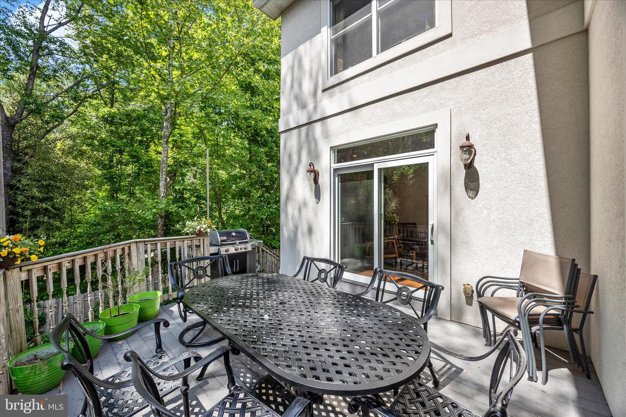 KENSINGTON ESTATES - Residential