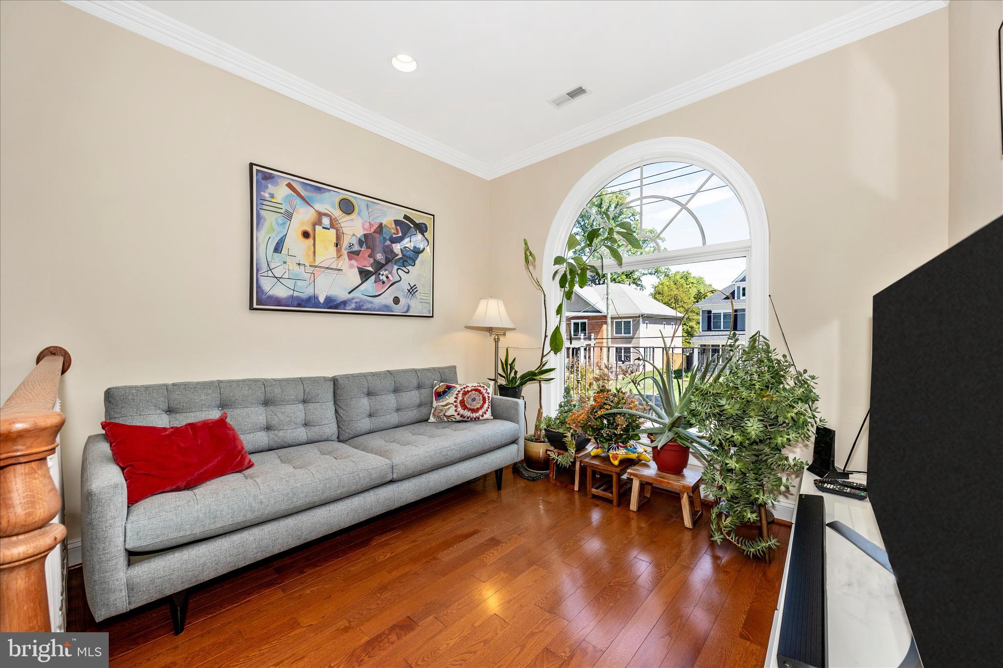 KENSINGTON ESTATES - Residential